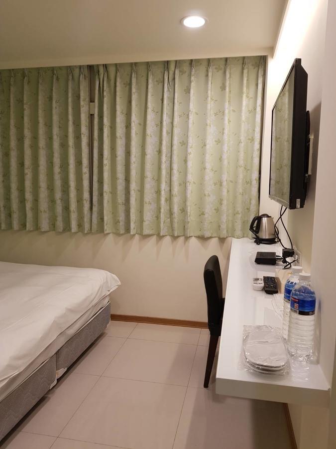 Galaxy Mini Inn Тайбэй Экстерьер фото